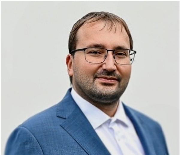 Dr. Jaroslav Frnda
